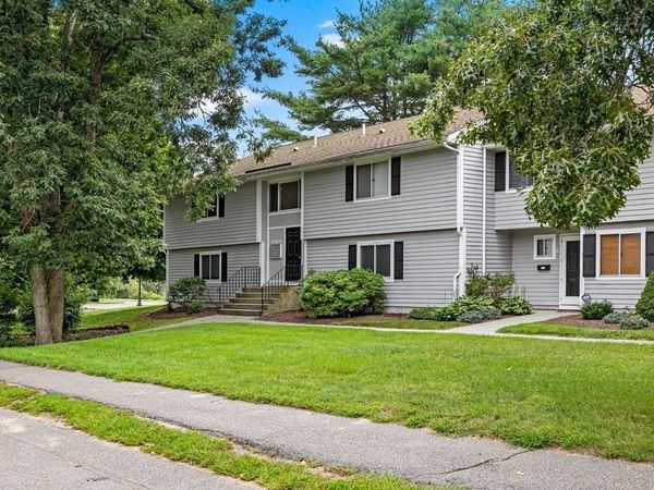 6 Beals Cove, Unit B, Hingham, MA 02043