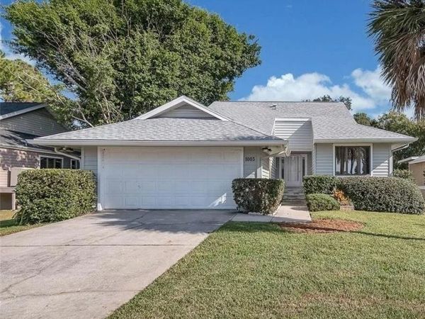 1003 Lake Avoca Drive , Other Florida, FL 34689