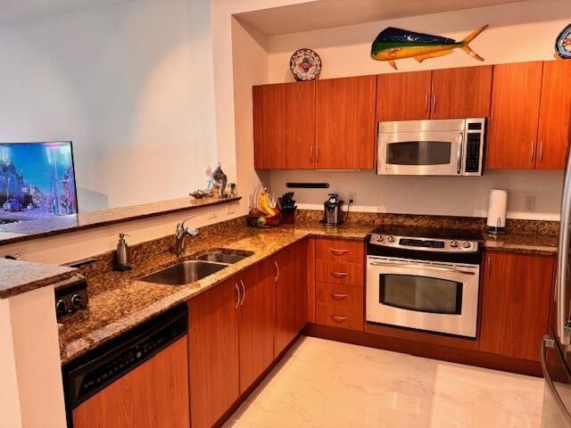 804 E Windward Way, Unit 103, Lantana, FL 33462 Photo