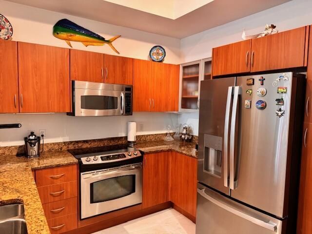 804 E Windward Way, Unit 103, Lantana, FL 33462 Photo