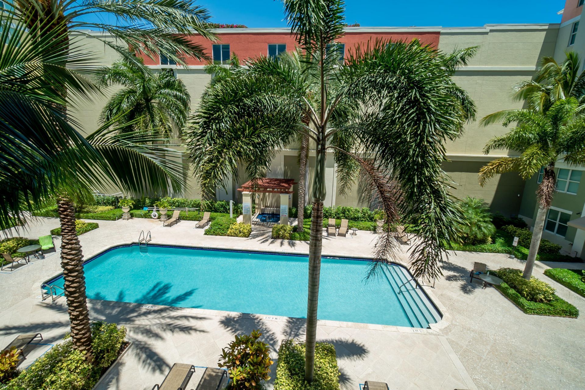 804 E Windward Way, Unit 103, Lantana, FL 33462 Photo