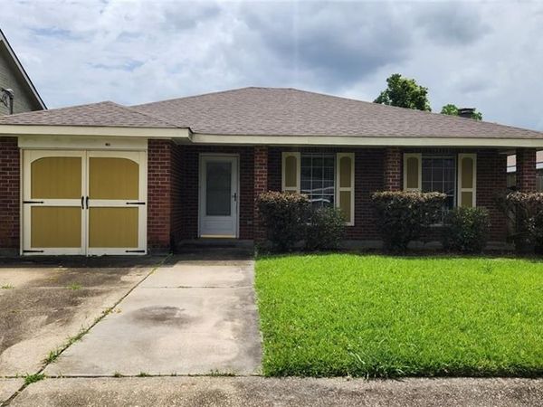 108 RIVERVIEW Drive, St Rose, LA 70087