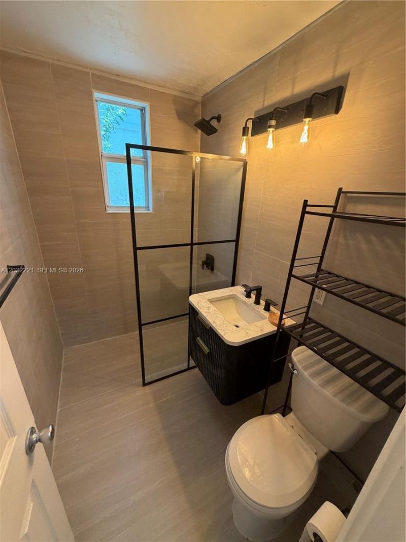 7734 Abbott Ave , Unit 101, Miami Beach, FL 33141 Photo