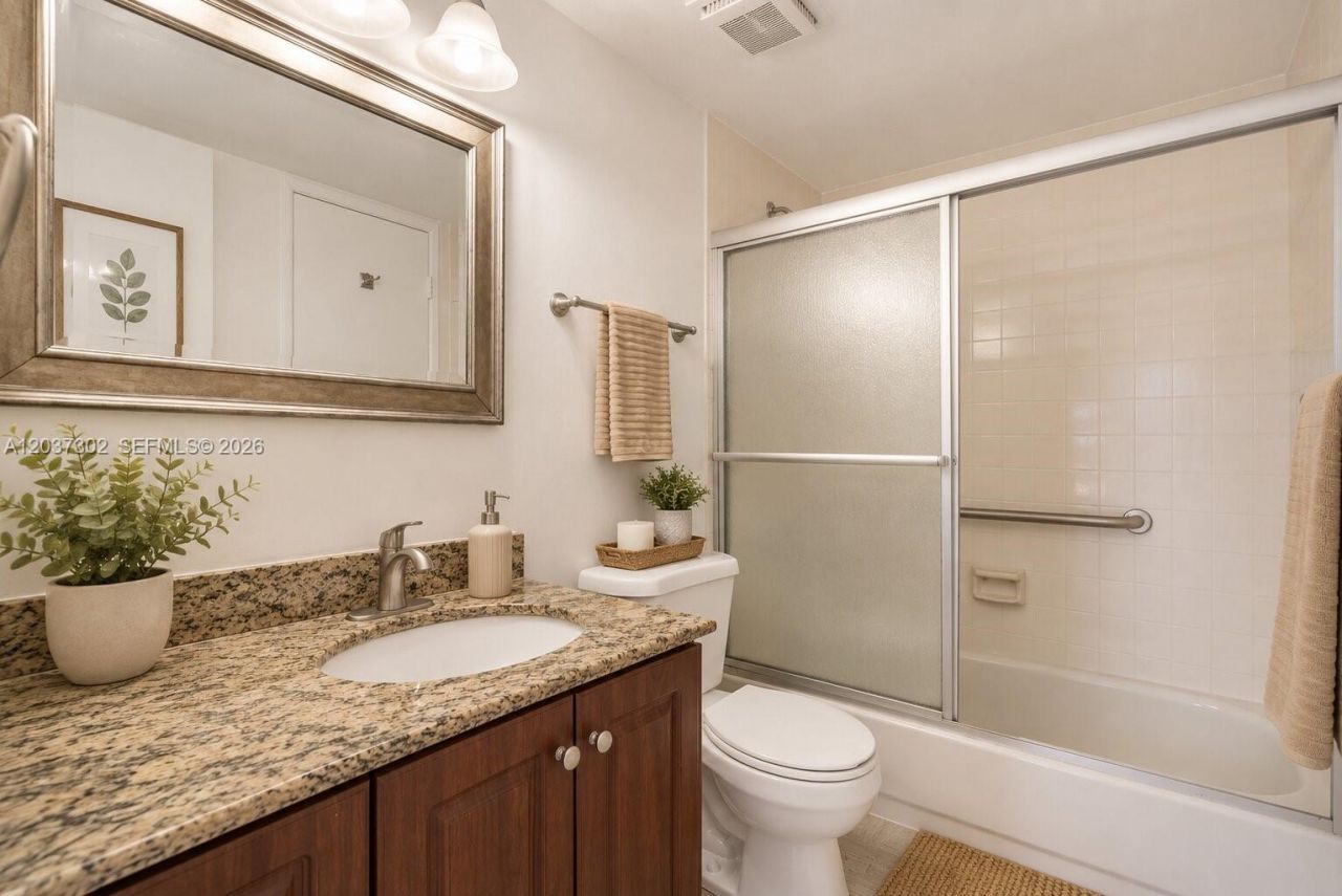 9040 SW 125th Ave , Unit D408, Miami, FL 33186 Photo