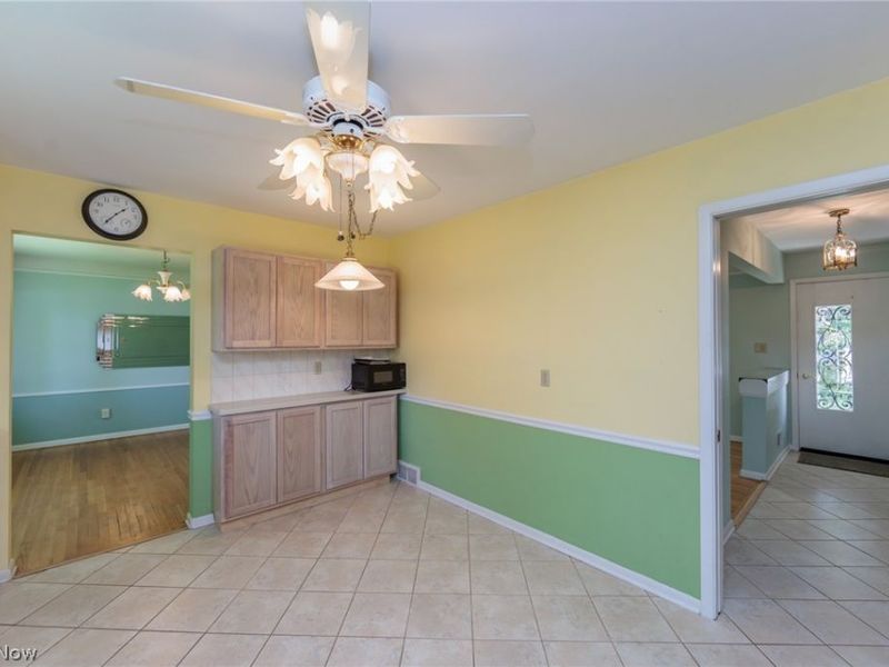 7601 Green Valley Drive, Parma, OH 44134 Photo 10