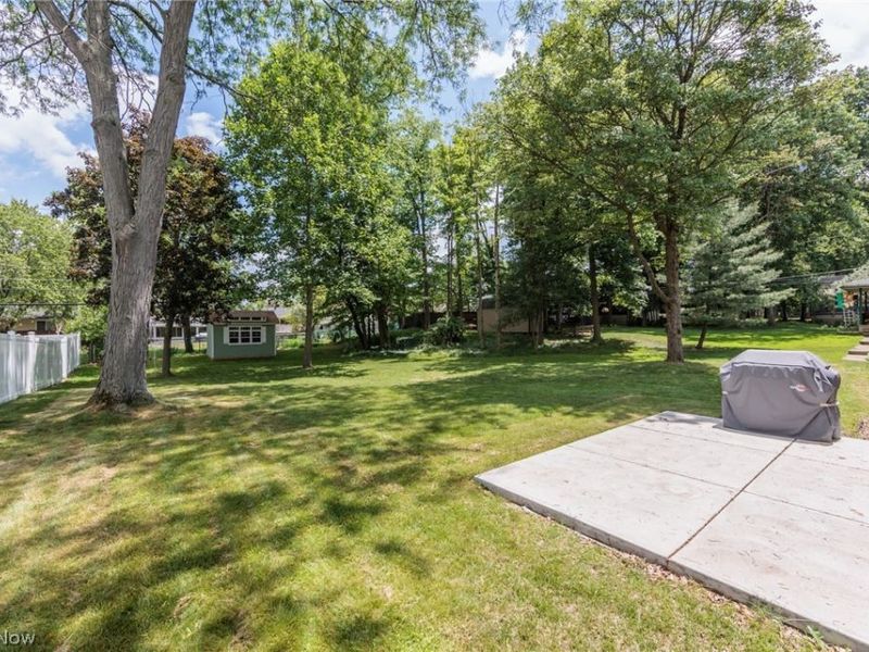 7601 Green Valley Drive, Parma, OH 44134 Photo 43