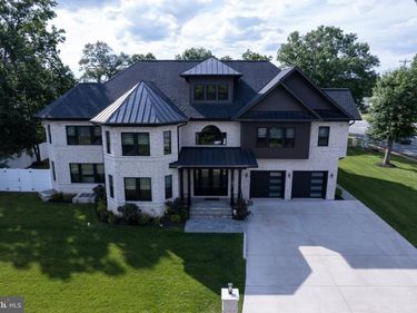 14700 CRANOKE STREET , CENTREVILLE, VA 20120