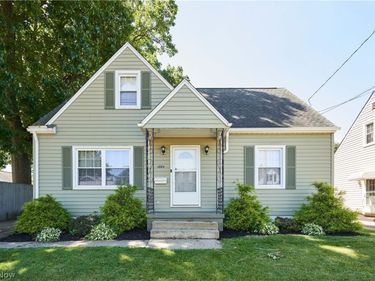 1884 Malasia Road, Akron, OH 44305