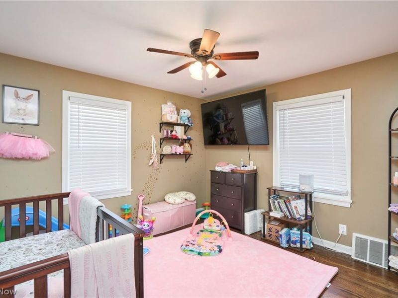 1884 Malasia Road , Akron, OH 44305 Photo 11
