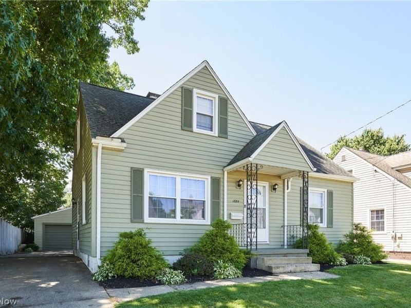 1884 Malasia Road , Akron, OH 44305 Photo 24