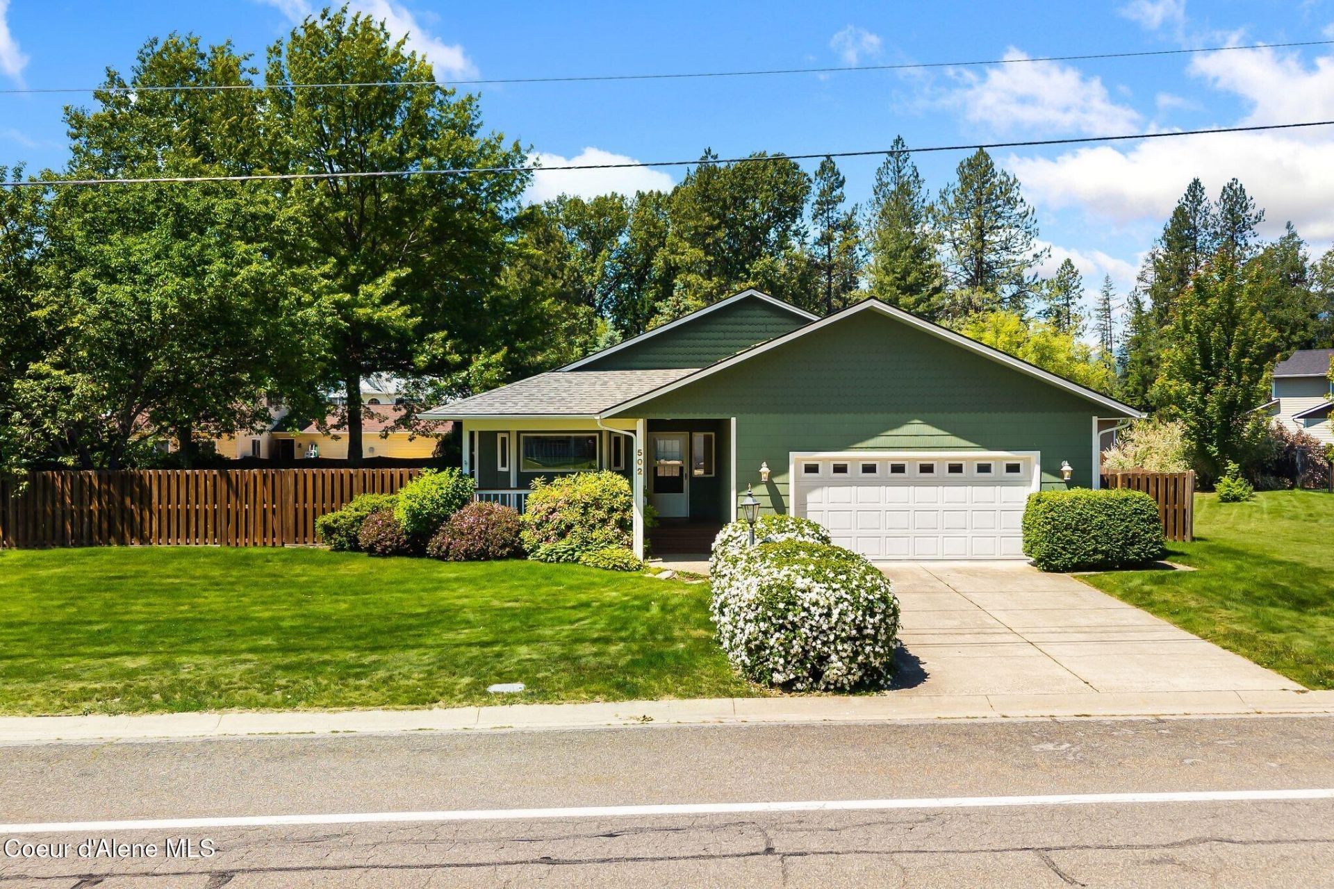 502 S Lincoln Ave, Sandpoint, ID 83864 Main Photo