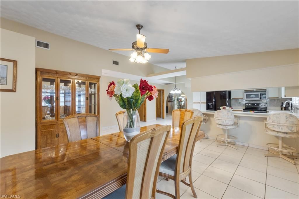 704 106th Ave N, Naples, FL 34108 Photo