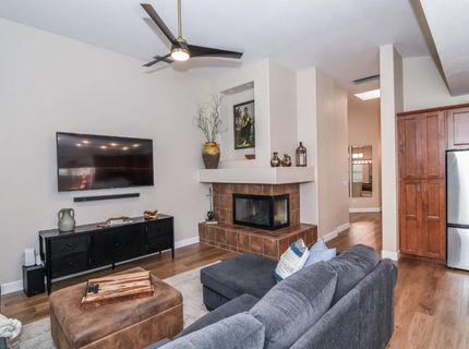 8955 Ashmore Way, Elk Grove, CA 95624 Photo