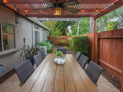8955 Ashmore Way, Elk Grove, CA 95624 Photo