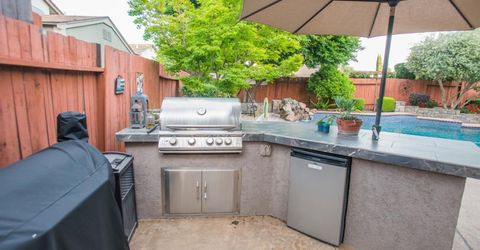 8955 Ashmore Way, Elk Grove, CA 95624 Photo