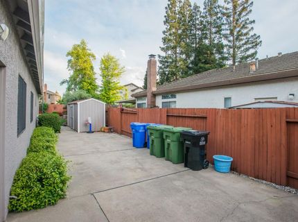 8955 Ashmore Way, Elk Grove, CA 95624 Photo