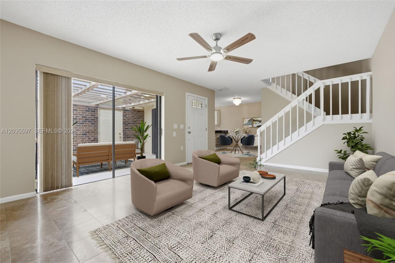 909 9th Ter , Palm Beach Gardens, FL 33418 Photo