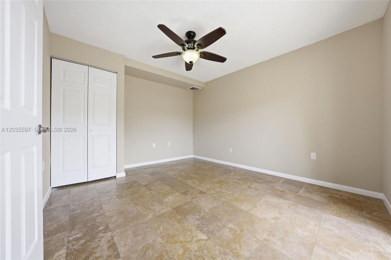 909 9th Ter , Palm Beach Gardens, FL 33418 Photo