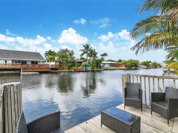 2901 NW 9th Ter , Wilton Manors, FL 33311