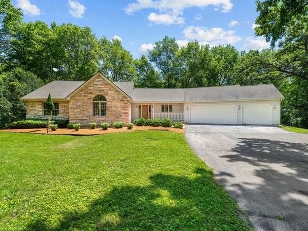 1633 N Sauk Trail, OREGON, IL 61061