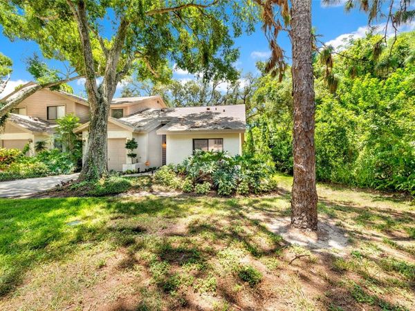 1900 WHISPERING WAY , TARPON SPRINGS, FL 34689