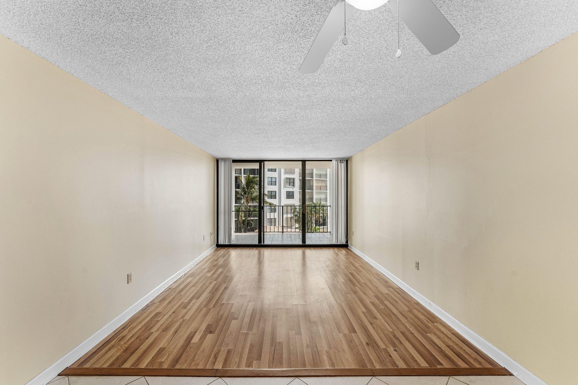 3545 S Ocean Boulevard, Unit 405, South Palm Beach, FL 33480 Photo