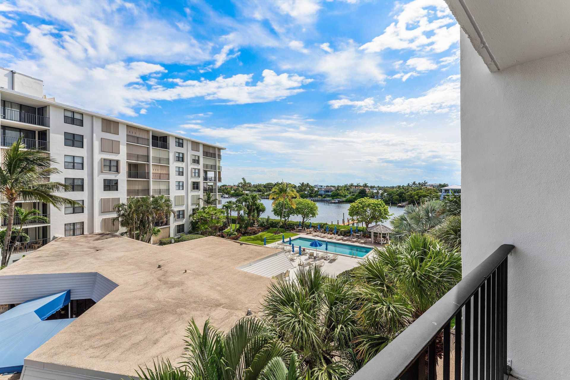 3545 S Ocean Boulevard, Unit 405, South Palm Beach, FL 33480 Photo