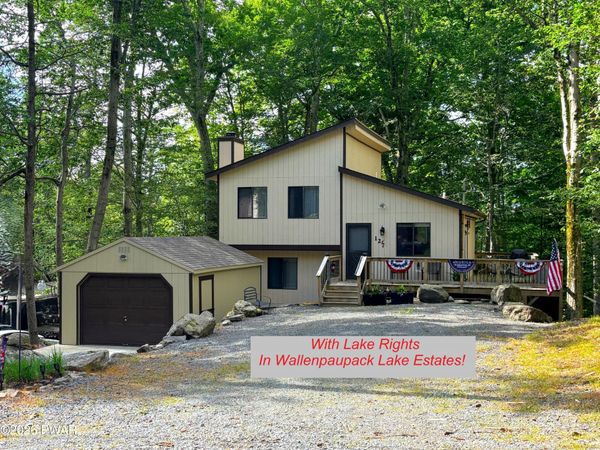 1110 Red Hawk Drive, Lake Ariel, PA 18436