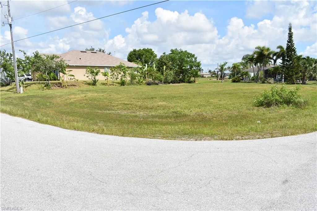 2480 NW 8th Ter , Cape Coral, FL 33993 Photo