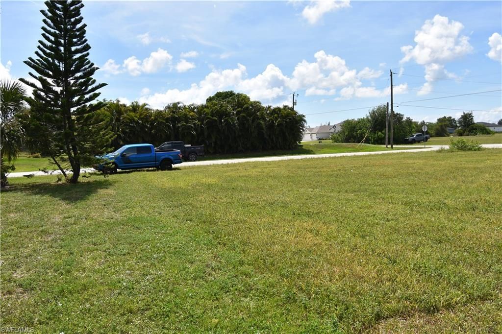 2480 NW 8th Ter , Cape Coral, FL 33993 Photo