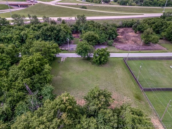 2639 E 32nd Street N, Tulsa, OK 74110