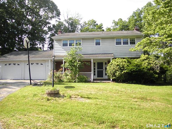 20 Maple, Ledyard, CT 06339