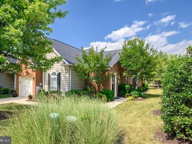 338 HAMLET CIRCLE, EDGEWATER, MD 21037