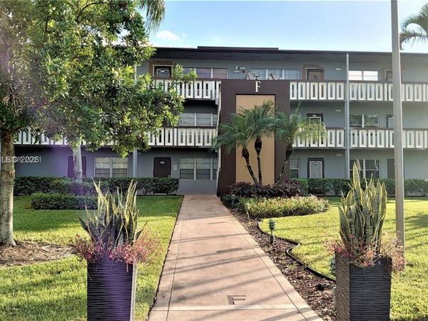 250 Suffolk F, Unit 250, Boca Raton, FL 33434