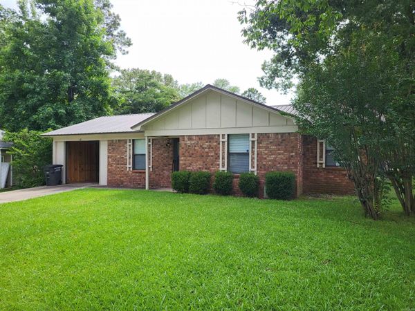 28 John Hancock Drive , Jacksonville, AR 72076