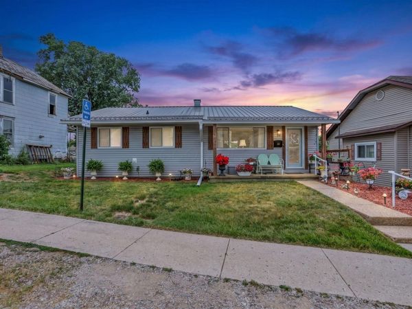 1165 Church Street , Logan, OH 43138