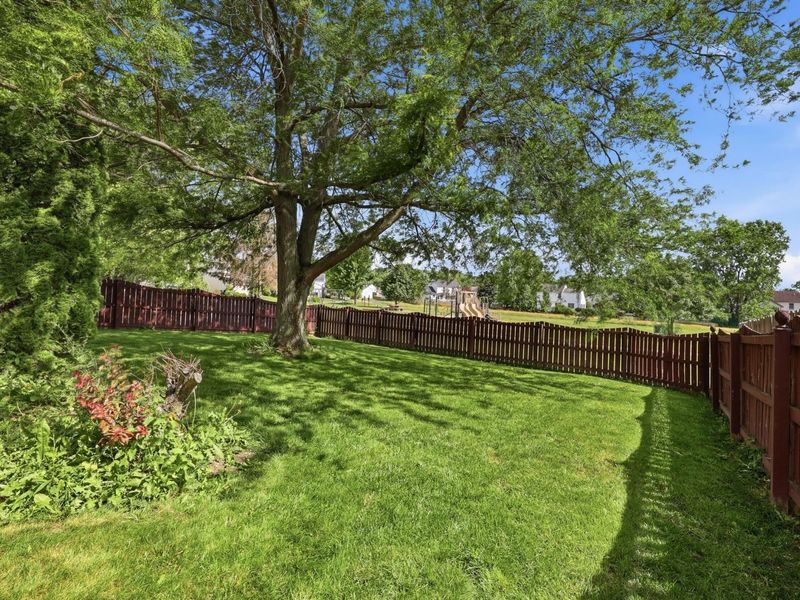 547 Lamesa Drive, Blacklick, OH 43004 Photo 32