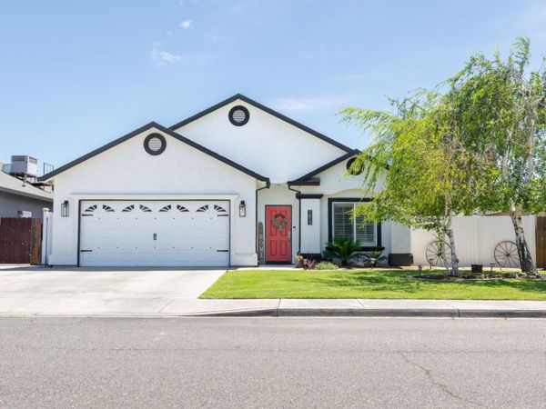 1813 Redwood Ave, Atwater, CA 95301