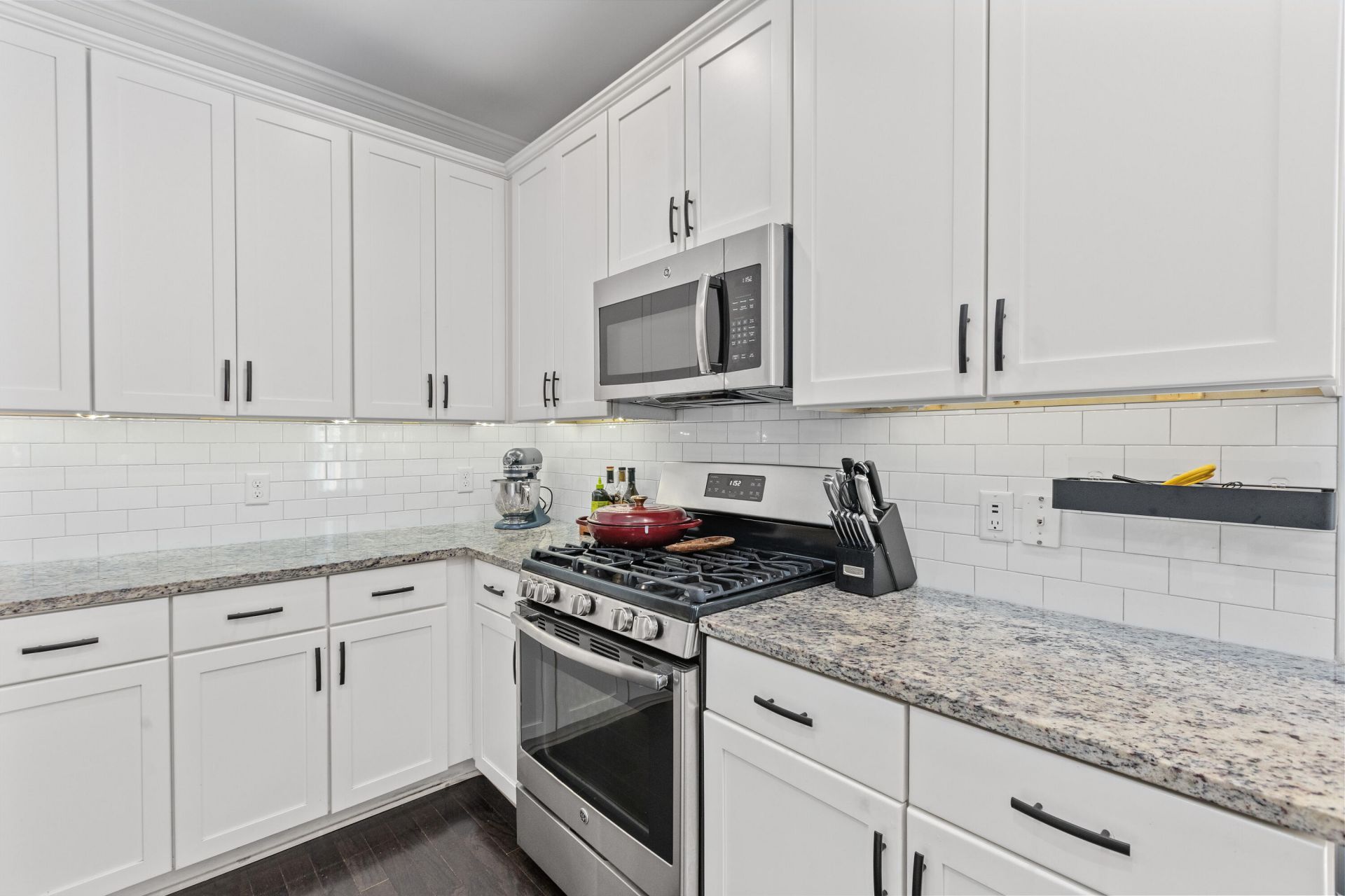 4984 Jenkins Avenue Photo 13
