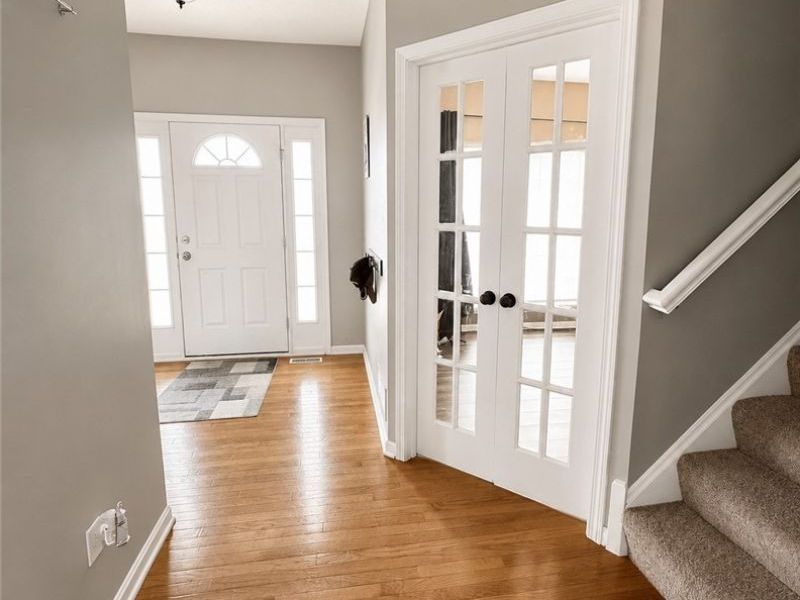 38442 Avalon Drive , North Ridgeville, OH 44039 Photo 3