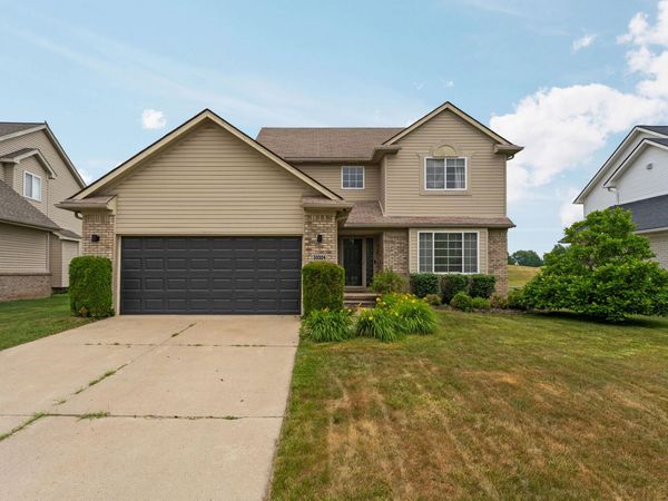 33324 Sand Piper Drive, Romulus, MI 48174