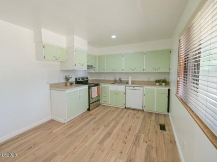221 E Nye Lane, Carson City, NV 89706 Photo