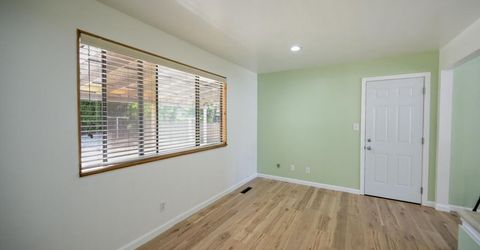 221 E Nye Lane, Carson City, NV 89706 Photo