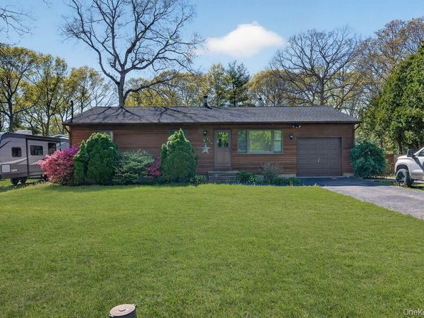489 Rowlinson Drive , Shirley, NY 11967