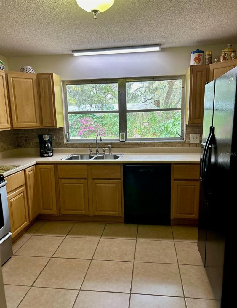 8136 NW 5th Court , Gainesville, FL 32607 Photo