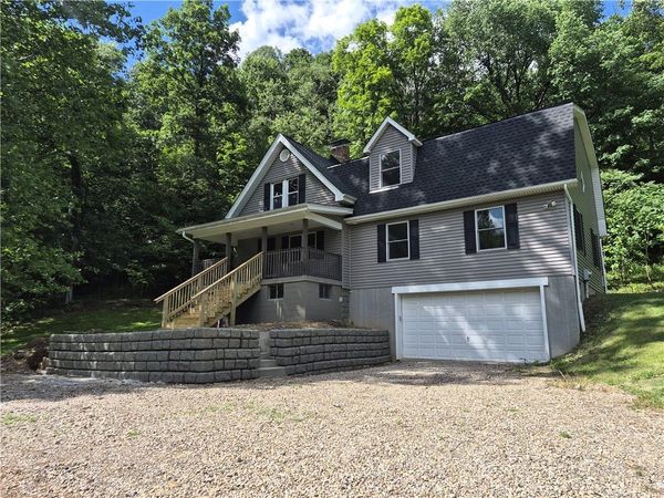 117 Cowpath Road, Aliquippa, PA 15001