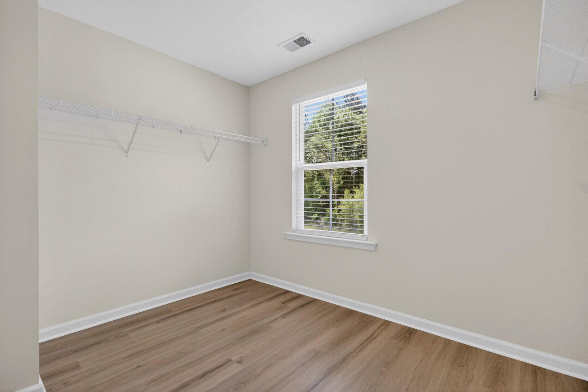 103 Caleb Court Photo 26