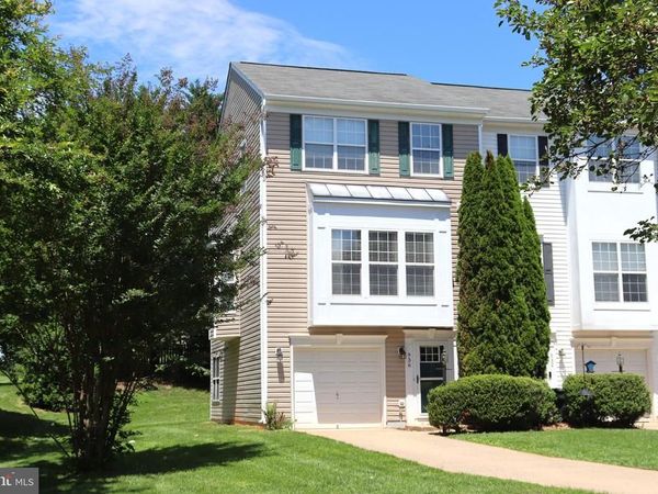 936 PERSIMMON , CULPEPER, VA 22701