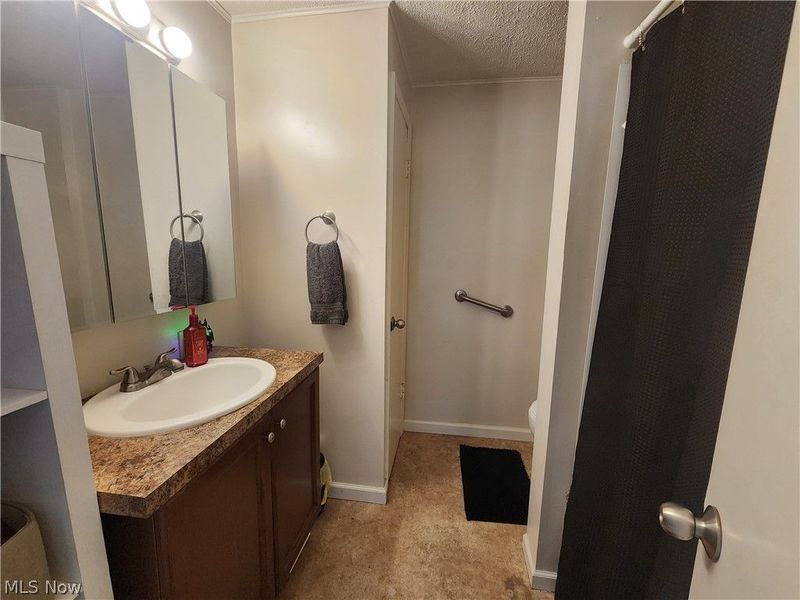 3952 Eleanor Street, Mogadore, OH 44260 Photo 12