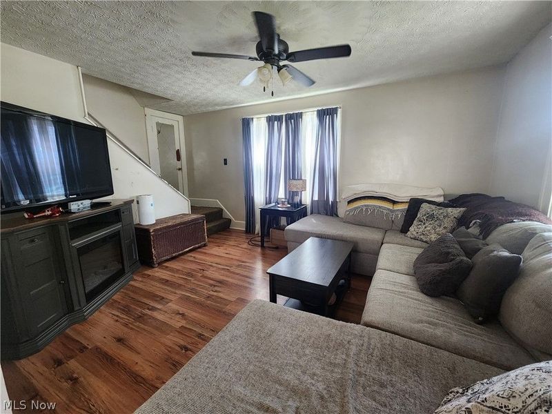 3952 Eleanor Street, Mogadore, OH 44260 Photo 6